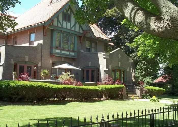 The Mansion Bed And Breakfast