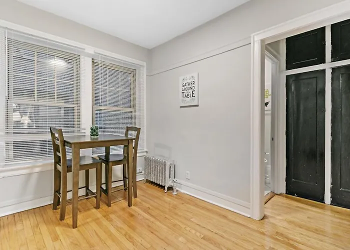 1Br Modern Lakeview Apt Close To Dining - Oakdale 2S