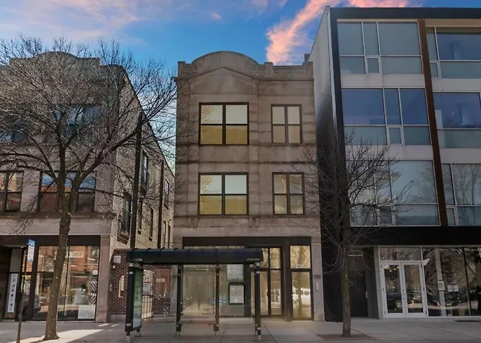Cozy & Modern 3Br Apartment - Division 201W 301W Rep