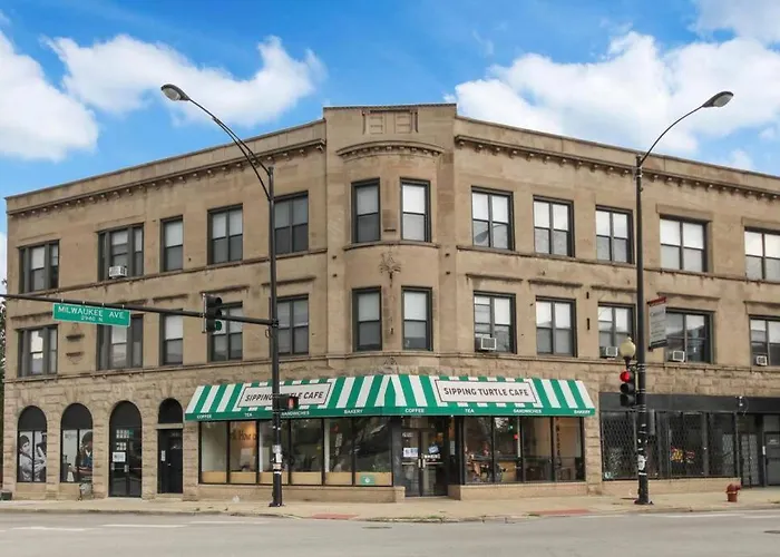 3Br Apt In Logan Square Walkable To Highlights - Central Park S6
