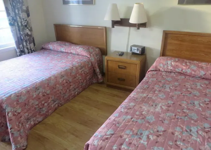 Watseka Motel