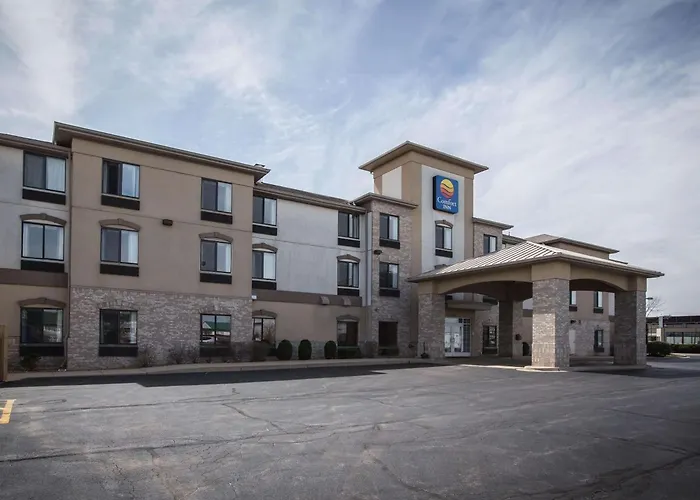 Comfort Inn Crystal Lake - Algonquin