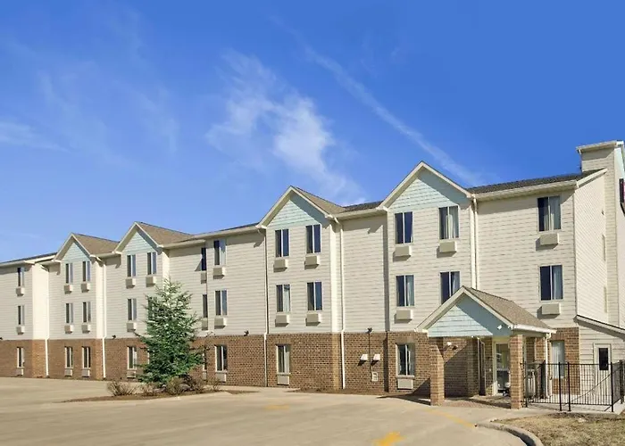 Baymont By Wyndham Jacksonville