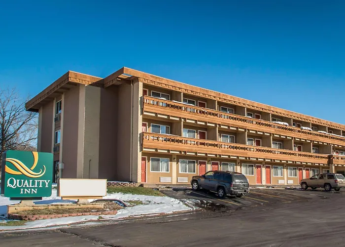Quality Inn East Dubuque
