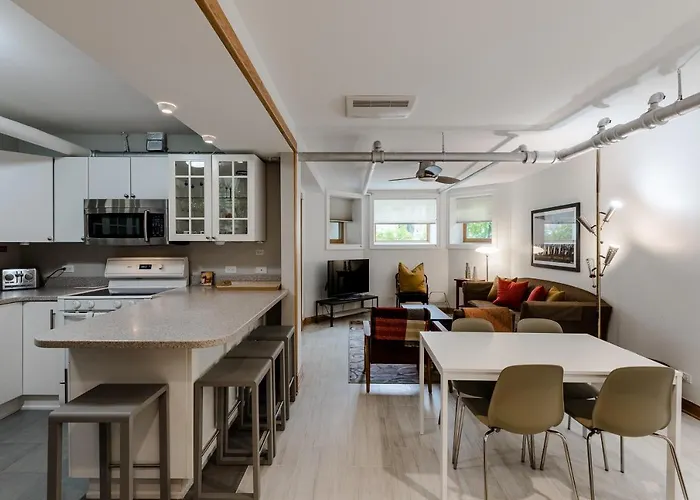 Quiet Oasis Only Minutes From Downtown - Friendly Neighborhood! Apts