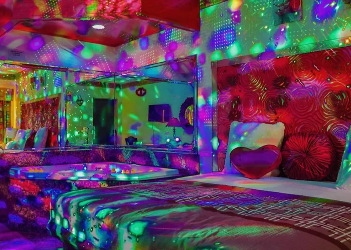 Luxe Romantic Suites