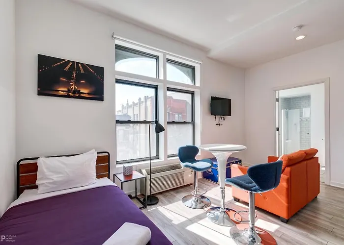 Full Kitchen And A Spa Bath - You Seriously Need To See This Studio! - 747 Lofts Cabin 205 Apts