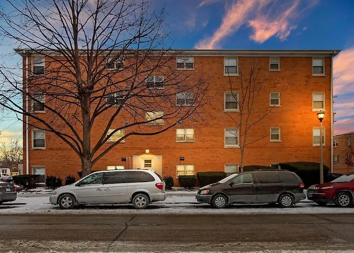 Fascinating 1Br Apartment Close To Leisure Center - Davis Gdn