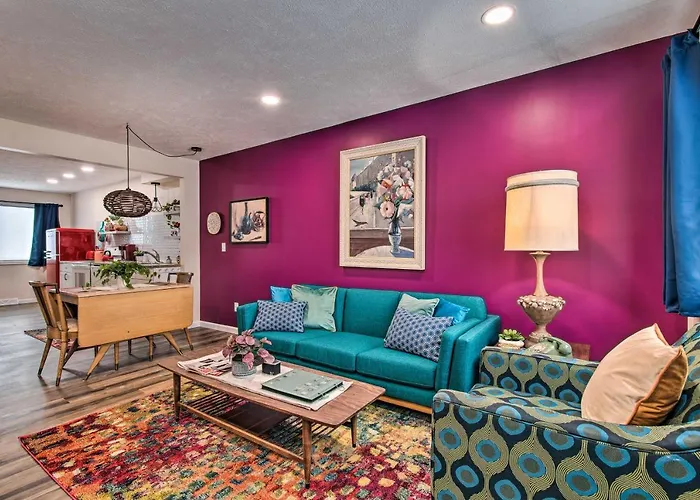 Ideally Located House - 9 Mi From Route 66!