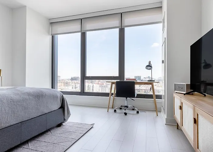 W Loop Studio W Gym Pool Coworking Nr Uic Chi-396