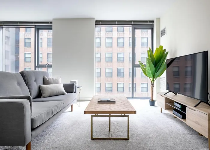 Loop 1Br W Pool Gym Nr The L Riverwalk Chi-242