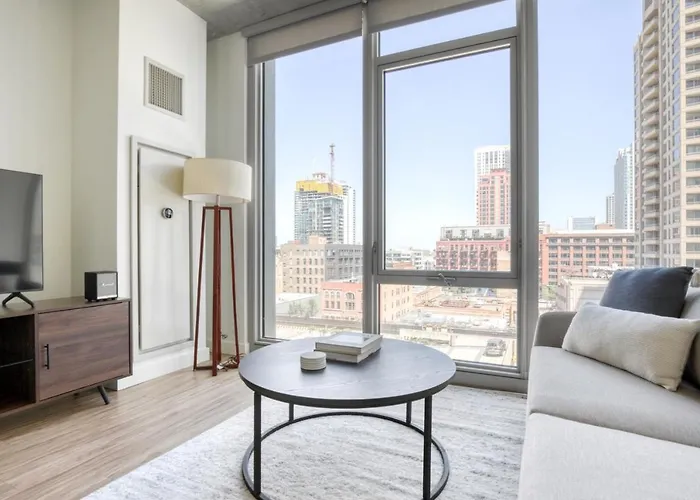 W Loop Studio W Deck Pool Gym 3 Blocks To L Chi-644