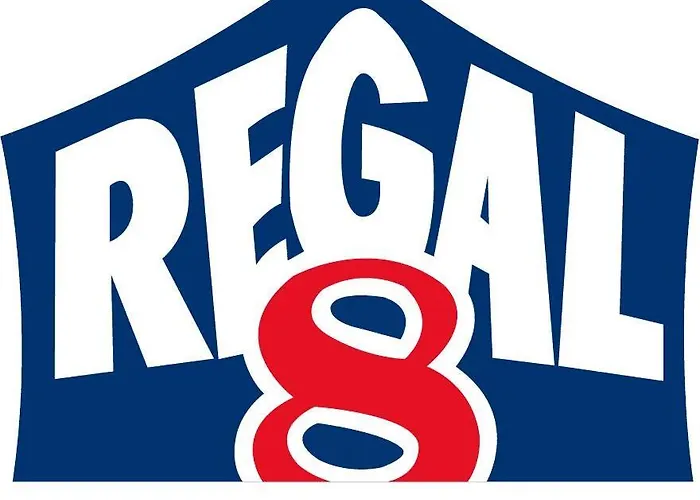 Regal 8 Inn & Suites