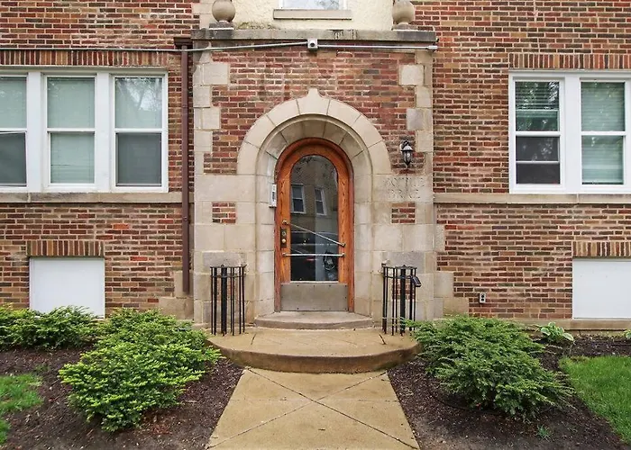 2Br Well-Furnished Apartment - Lockwood 3