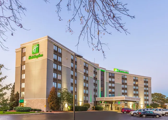 Holiday Inn Rockford I-90&Rt 20 State St By Ihg