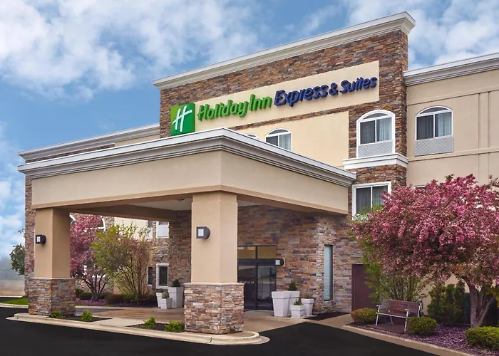 Holiday Inn Express & Suites Chicago-Libertyville By Ihg