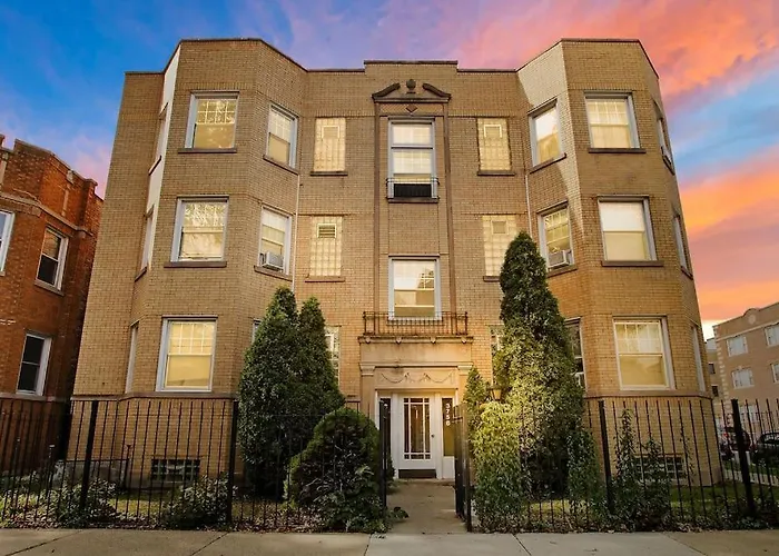1Br Homey Apt In Irving Park - Troy 2