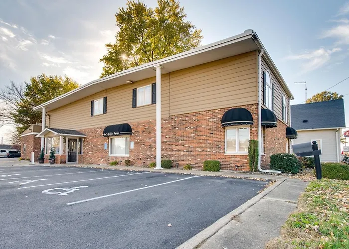 Updated Robinson Vacation Rental W/ Fireplace!