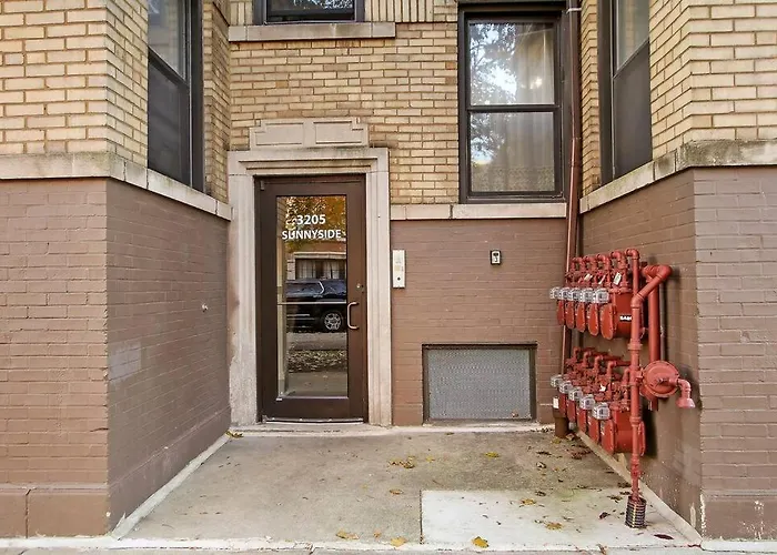Cozy & Inviting 2Br Apartment - Sunnyside 3F