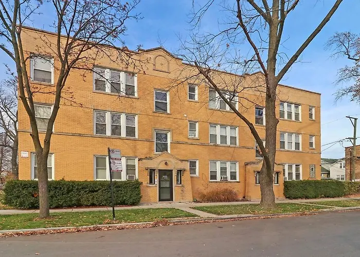 1Br Airy Apartment With Wi-Fi - Barry 2