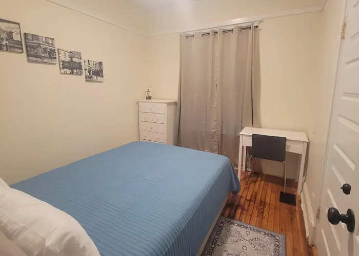 Chateau de Woodlawn - Room II - Le Parisienne