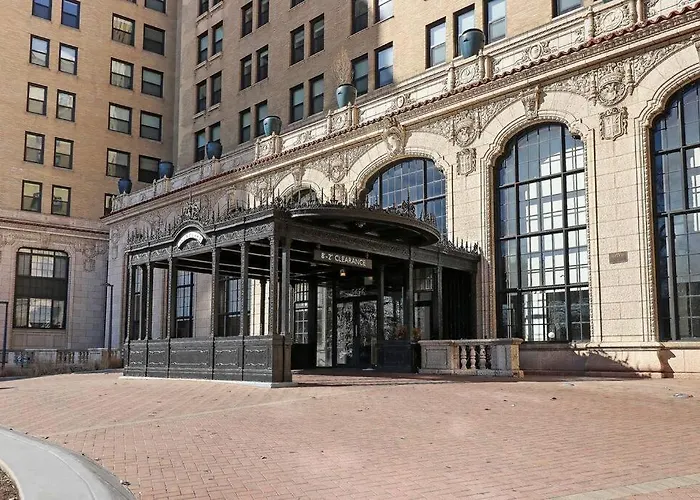 1Br Chic & Elite Apt In Hyde Park - Shoreland 714