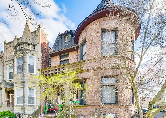 Victorian Mansion In Garfield Park