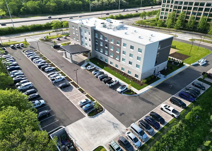 Holiday Inn Express & Suites Chicago Schaumburg By Ihg