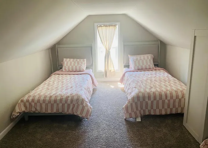 Newly Remodeled Home In Quincy Il