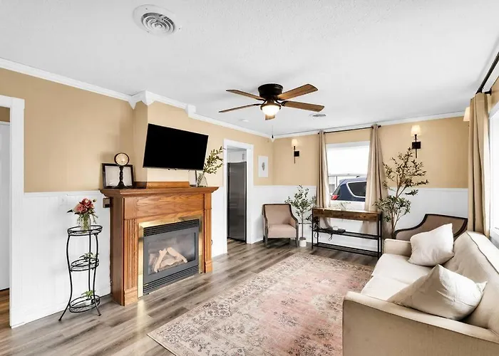 Small Cozy Ranch