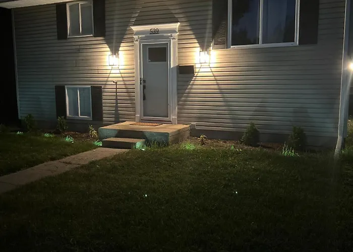 Spacious 4-Bedroom Retreat In Kankakee, Il