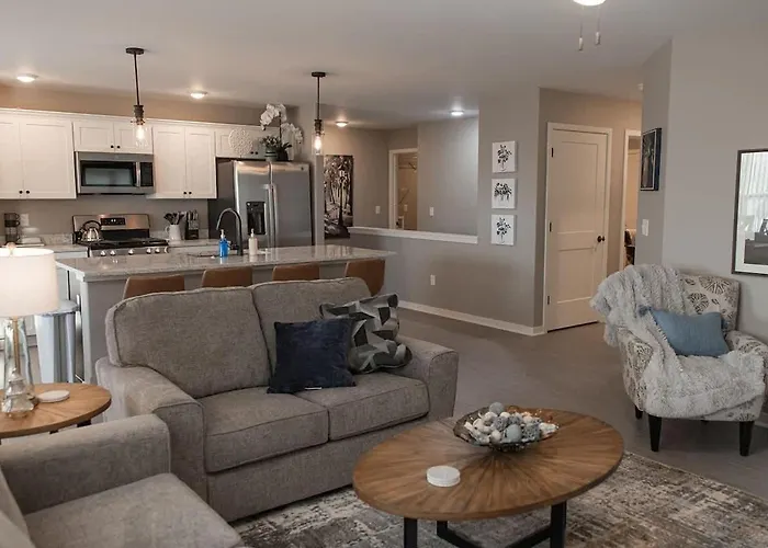 New 2 Bed With Office In Loves Park