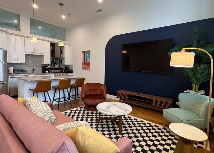 Chic 1 Bedroom W Parking