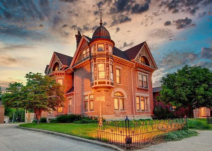The Bressmer - Entire House