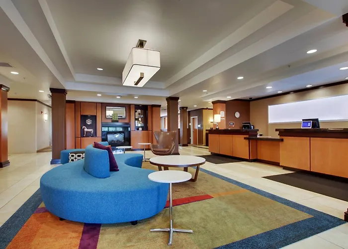 Fairfield Inn & Suites By Marriott Ottawa Starved Rock Area