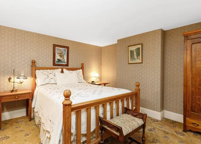 Briarstone Inn Unit 4