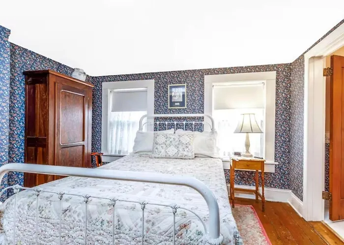 Briarstone Inn Unit 1
