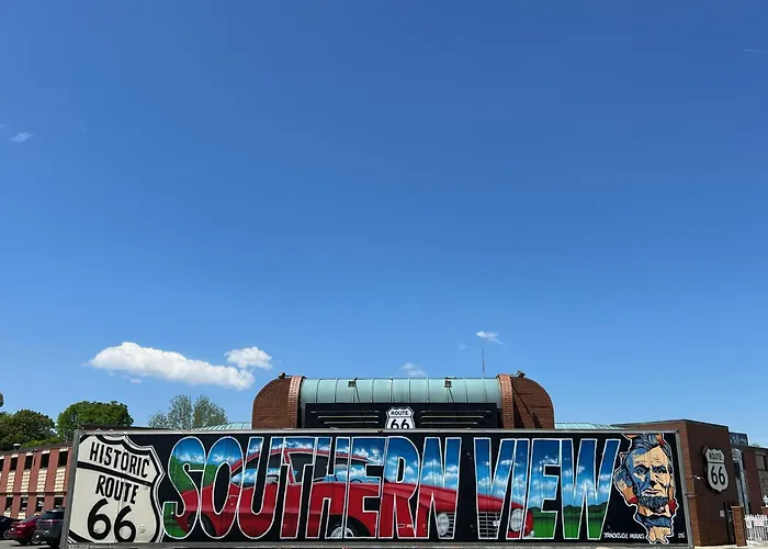 Route 66 Hotel, Southern View, Illinois