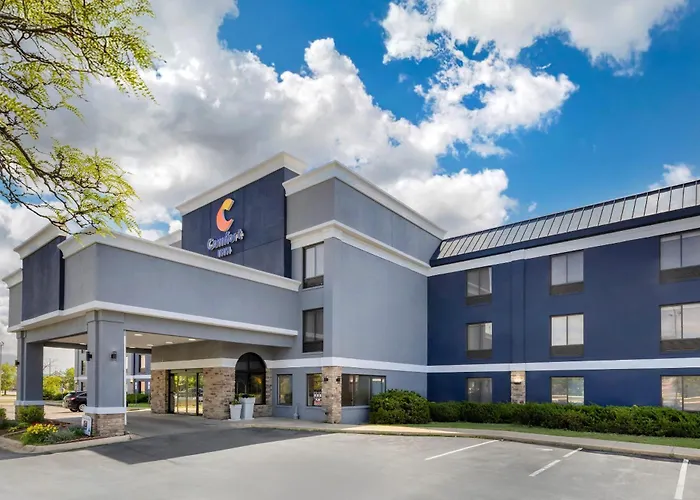 Comfort Inn Bourbonnais Near I-57
