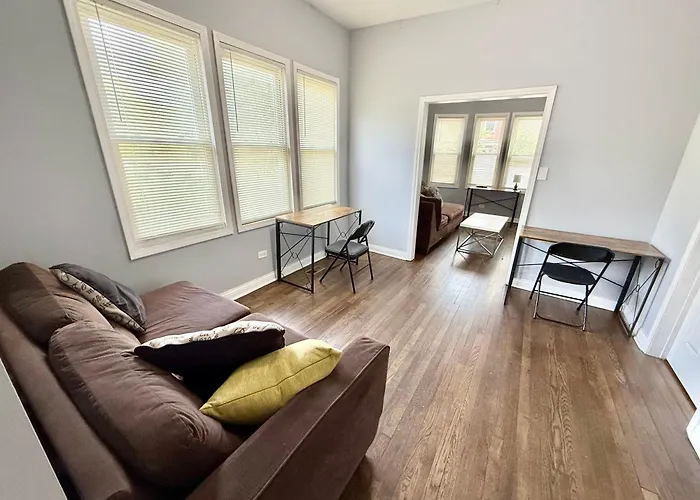 Amazing Place To Stay Near Downtown Chicago!