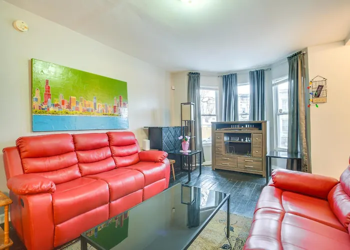 2 Mi To Red Line: Chicago Home Near Sherman Park