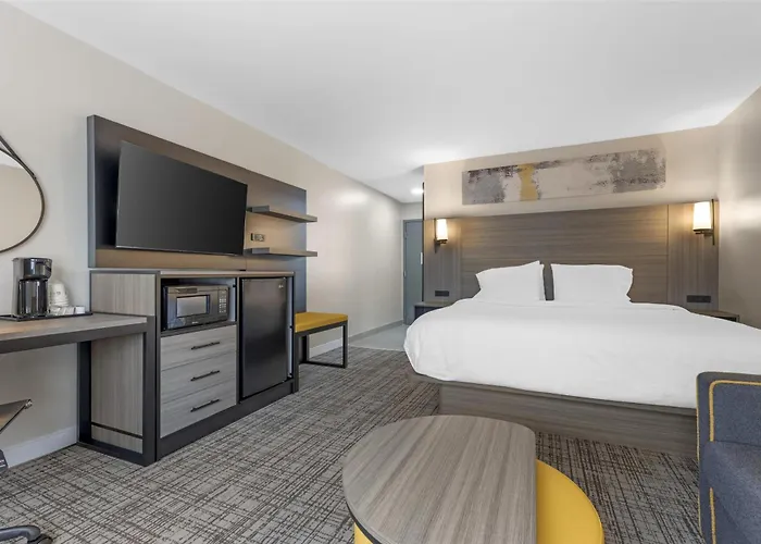 Sonesta Select Chicago Elgin West Dundee