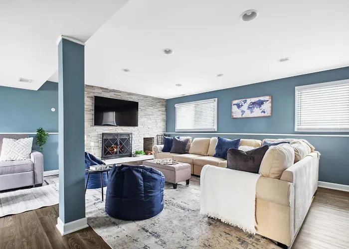 Spacious Home In Chicago Suburbs