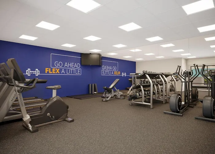 Holiday Inn Express & Suites Elgin - Chicago Northwest