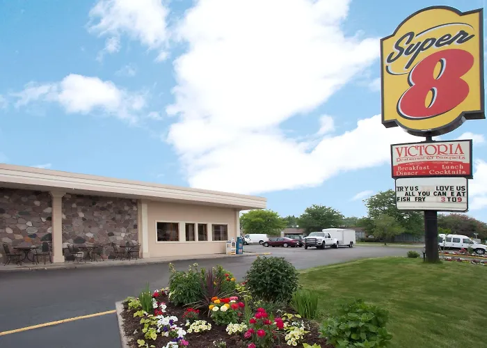 Super 8 By Wyndham Chicago Northlake O'Hare South