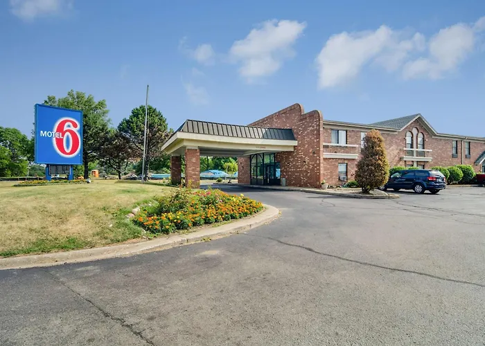 Motel 6-Waukegan, Il
