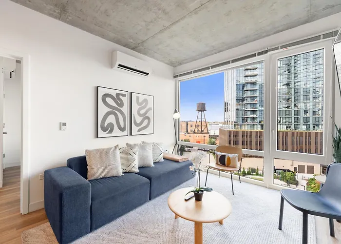 Elegant 3BR Stay Prime Location