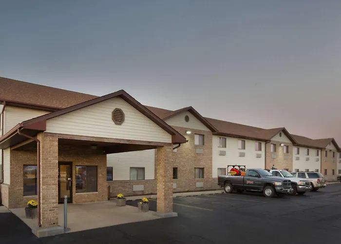 Super 8 By Wyndham Rochelle
