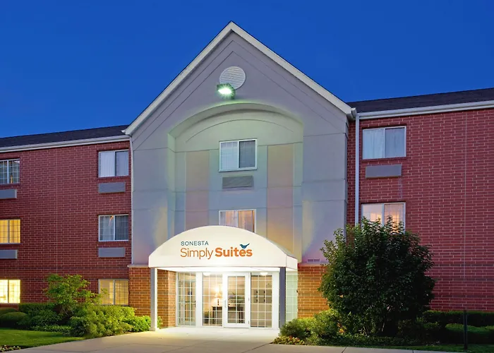 Sonesta Simply Suites Chicago Naperville
