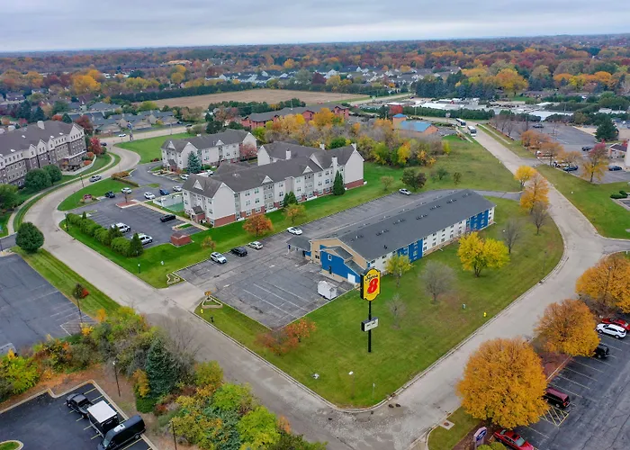 Super 8 By Wyndham Rockford I-90 Casino District